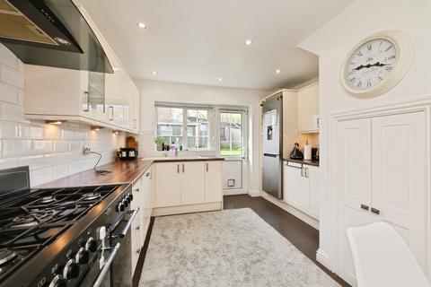 undefined, Sadlers Mead, Harlow