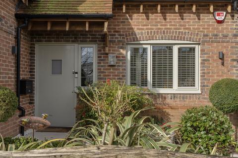 undefined, The Shires, Berkshire RG41