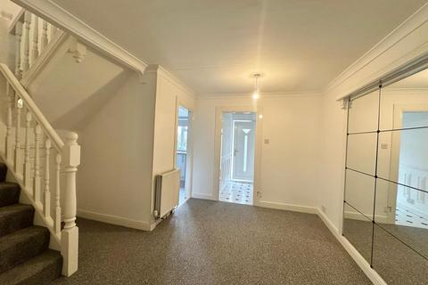 undefined, Dormston Close, Redditch