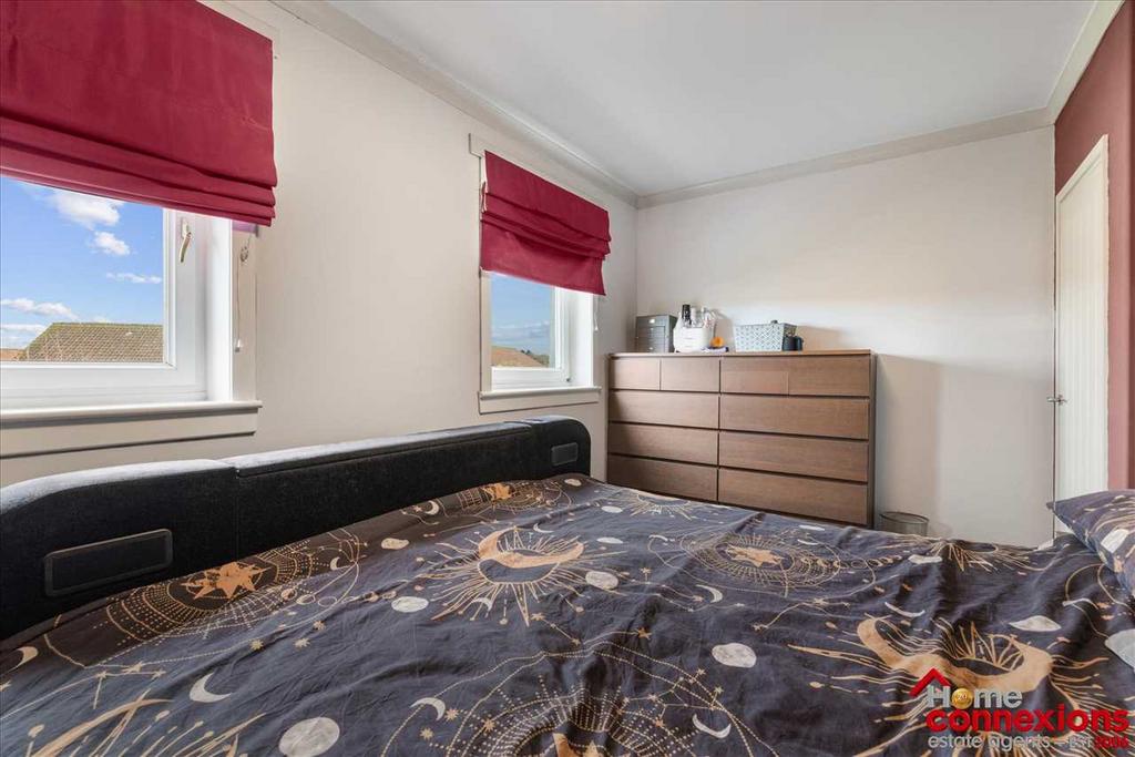 Bedroom One (3)