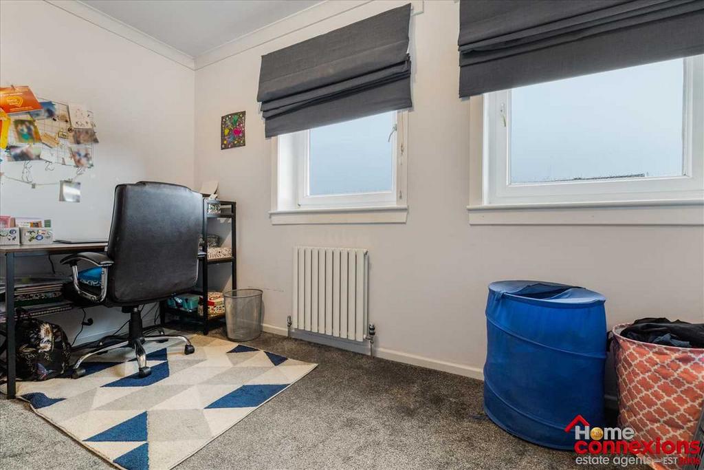 Bedroom Three (1)