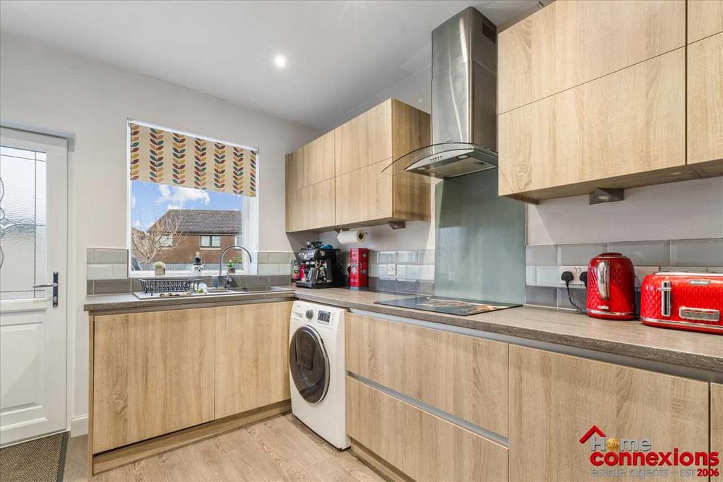Kitchen (2)