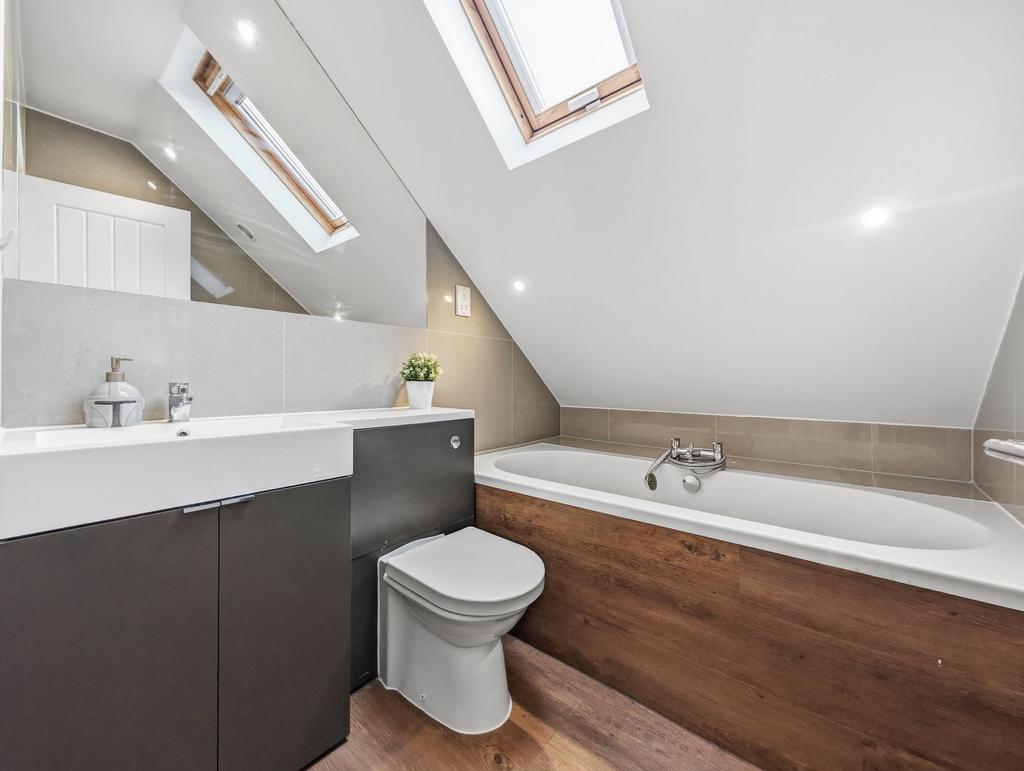 En-suite Bathroom