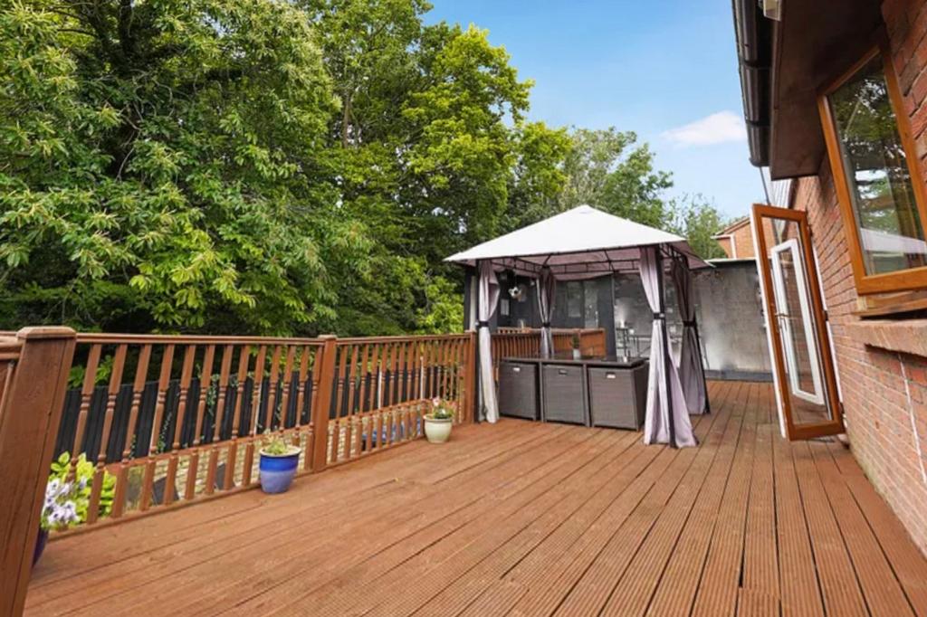 Decking
