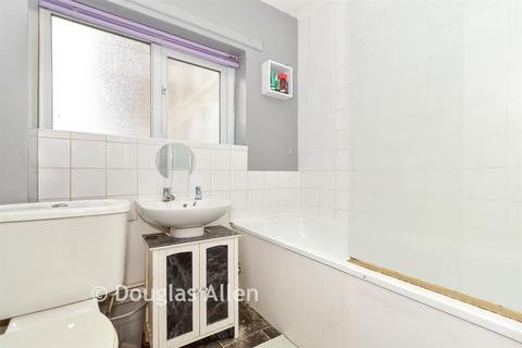 undefined, The Upway, Basildon, Essex