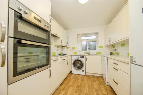 undefined, Holland Road, FRINTON-ON-SEA