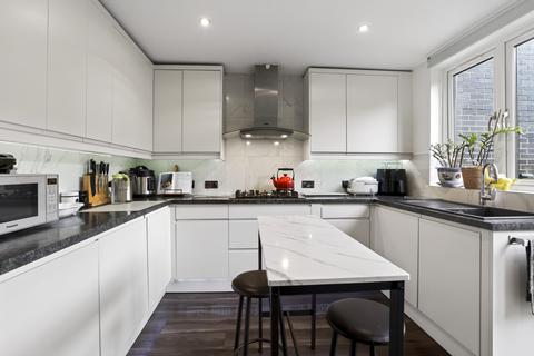 4 bedroom terraced house for sale, Barlow Road, London, NW6