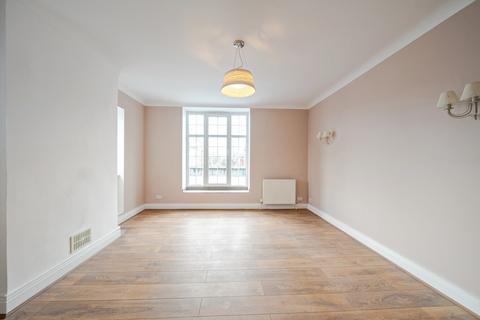 4 bedroom flat for sale, Haverstock Hill, Belsize Park, London, NW3