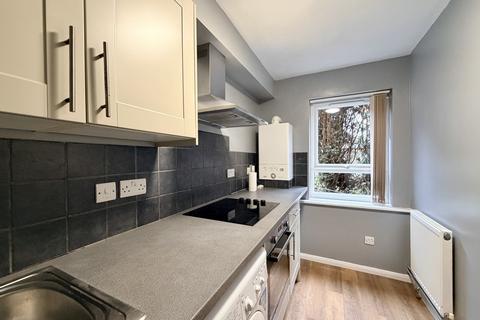 undefined, Manor Road, HORSHAM