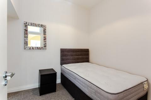 1 bedroom flat to rent, Church Walk, London, NW2