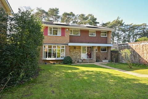 4 bedroom detached house for sale, Dryden Close, Ashley Heath, Ringwood, BH24