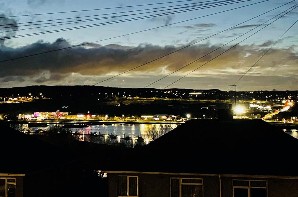 By night.jpg