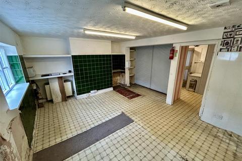 undefined, High Street, Malpas.