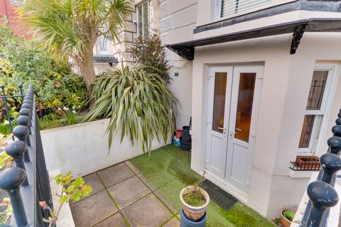 2 bedroom apartment for sale, Clarence Parade, Southsea