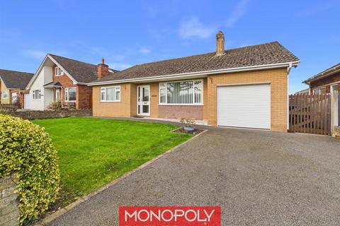 3 bedroom detached house for sale, Henllan Road, St. Asaph LL17