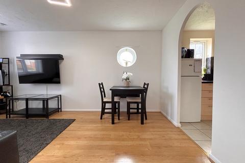 undefined, Rosemont Close, Letchworth Garden City, SG6