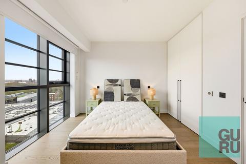 1 bedroom apartment to rent, The Founding, Deal Porters Way, SE16