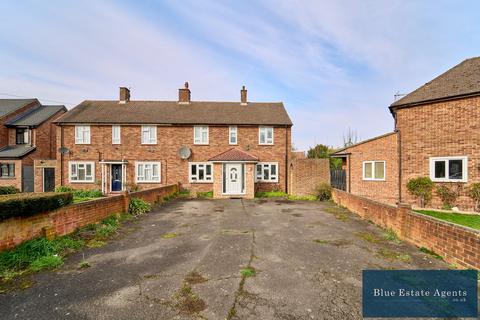 undefined, Ringway, Southall, UB2