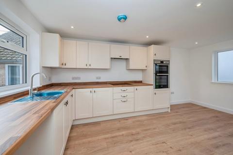 3 bedroom detached bungalow for sale, Broadwood Close, Norwich NR11