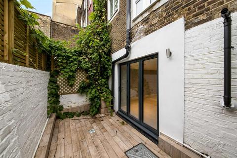 undefined, Torriano Avenue, Kentish Town
