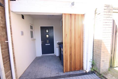 undefined, High Street, Cherry Hinton CB1