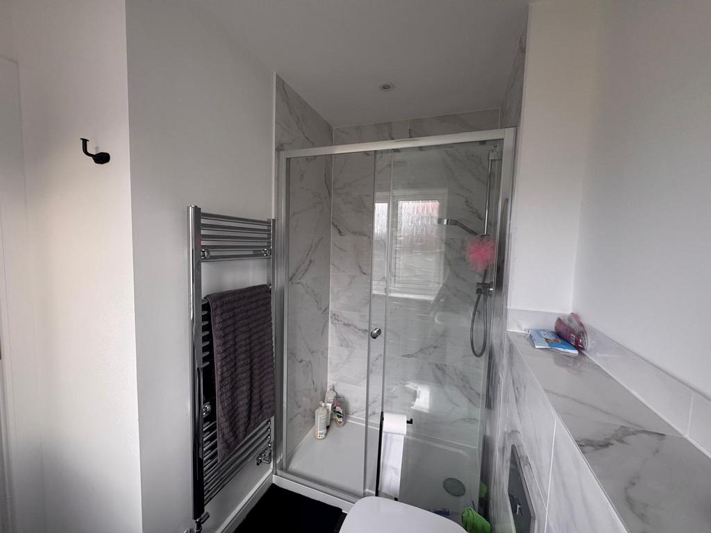 En-suite Bathroom