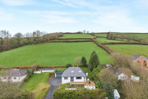 5 bedroom detached house for sale, Bronwydd Road, Carmarthen SA31