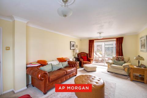 4 bedroom detached house for sale, Ibstock Drive, Stourbridge, West Midlands, DY8