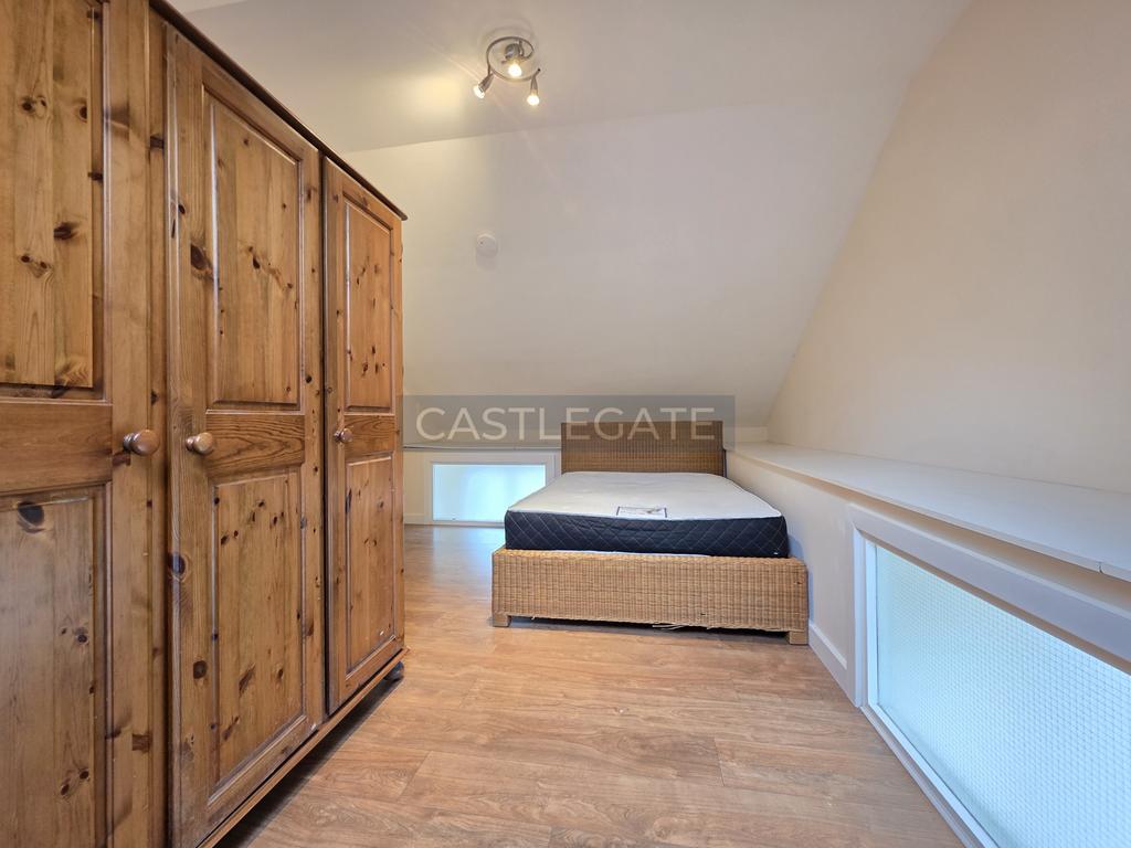 Flat 5, Fitzwilliam House, 84 Fitzwilliam Street,