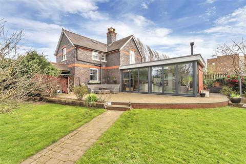 undefined, Harlescott Crossing, Harlescott Lane, Shrewsbury, Shropshire, SY1