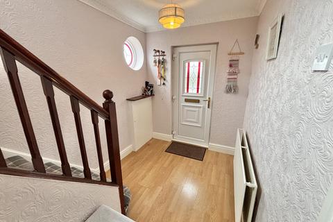 undefined, Avenue Road, Normoss FY3