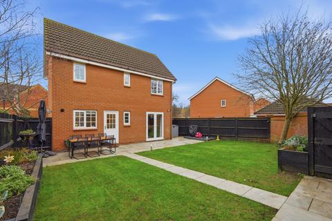 undefined, Frobisher Gardens, Chafford Hundred RM16