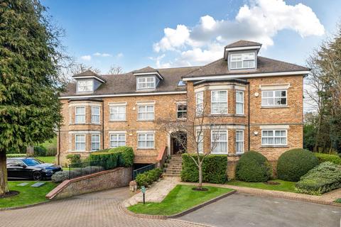 Magpie Hall Road, Bushey WD23
