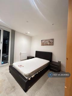 1 bedroom flat to rent, Emily St, London, E16