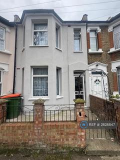 undefined, Ruskin Avenue, Manor Park, E12