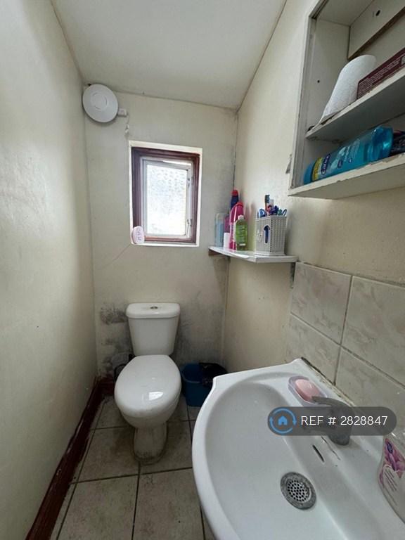 Bathroom 2
