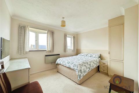 2 bedroom penthouse for sale, Blakes Way, East Sussex BN23