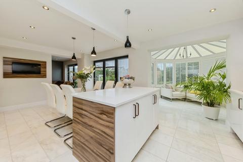 undefined, Clay Heyes, Chelford, Macclesfield, Cheshire, SK11