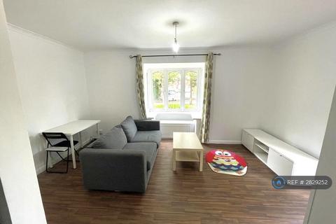 undefined, Sarah Court, Northolt, UB5