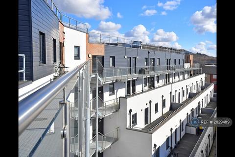 undefined, Cuthbert Bank Road, Sheffield, S6