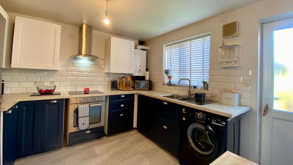 Kitchen/Dining