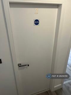 1 bedroom in a flat share to rent, Oban Terrance, Gateshead, NE10