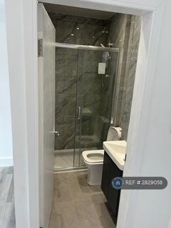 1 bedroom in a flat share to rent, Oban Terrance, Gateshead, NE10