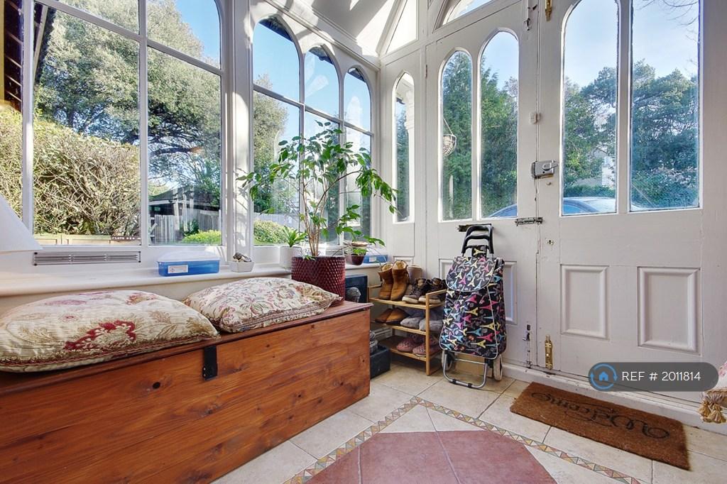 Own Seperate Entrance