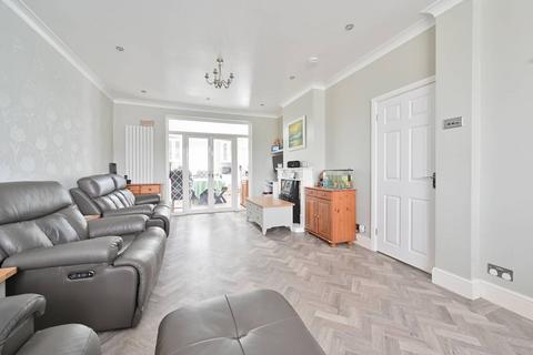 7 bedroom semi-detached house for sale, Prestwick Road, Bushey, South Oxhey, WD19