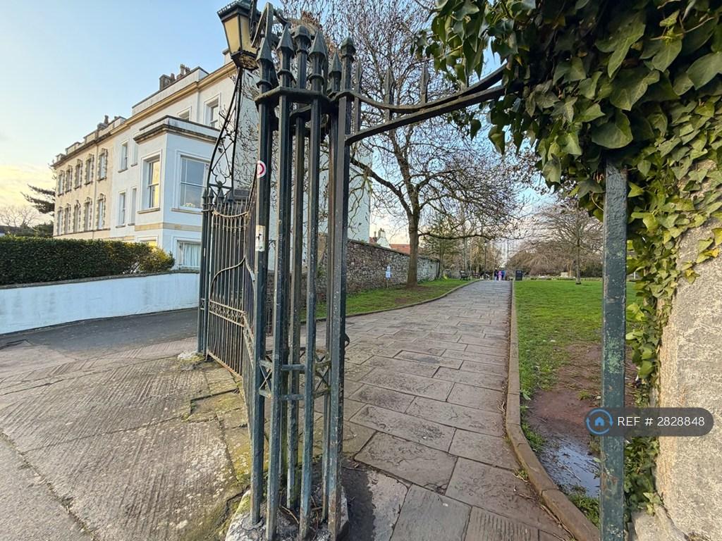 Entrance To Birdcage Walk Park