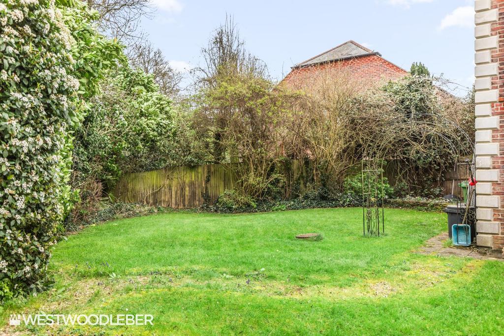 Broxbournebury Mews 32.jpg