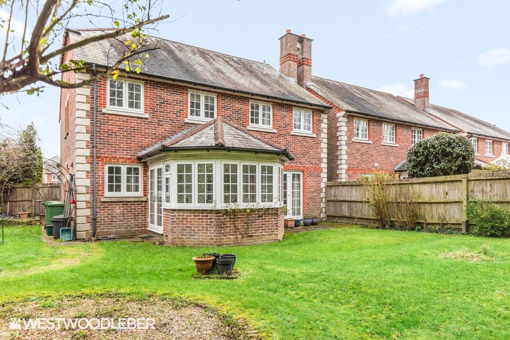 Broxbournebury Mews 36.jpg