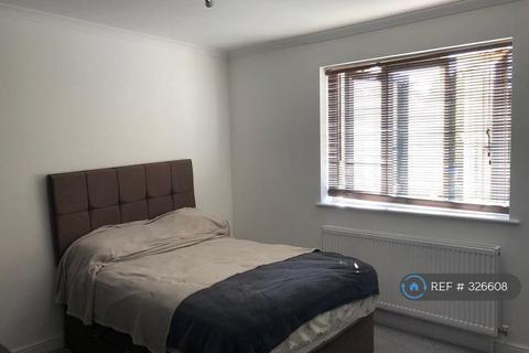 undefined, Park Court, London, N11