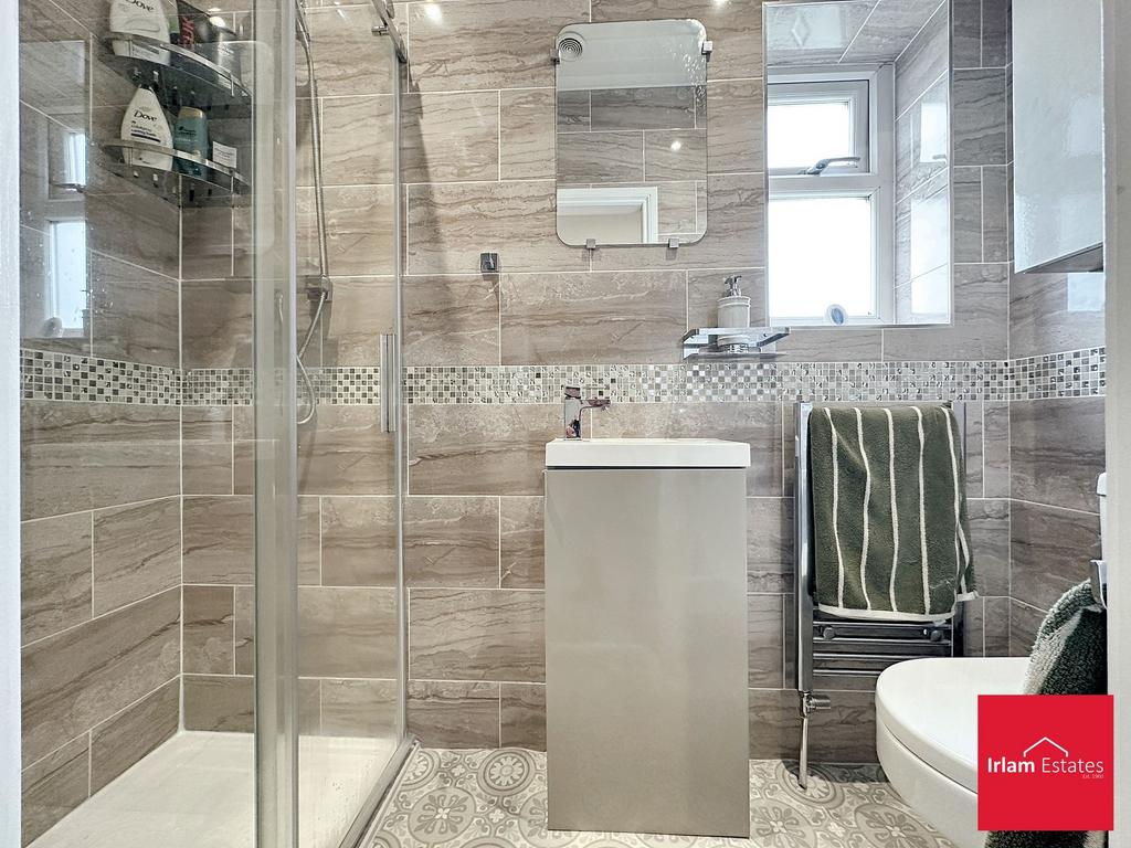 Ensuite